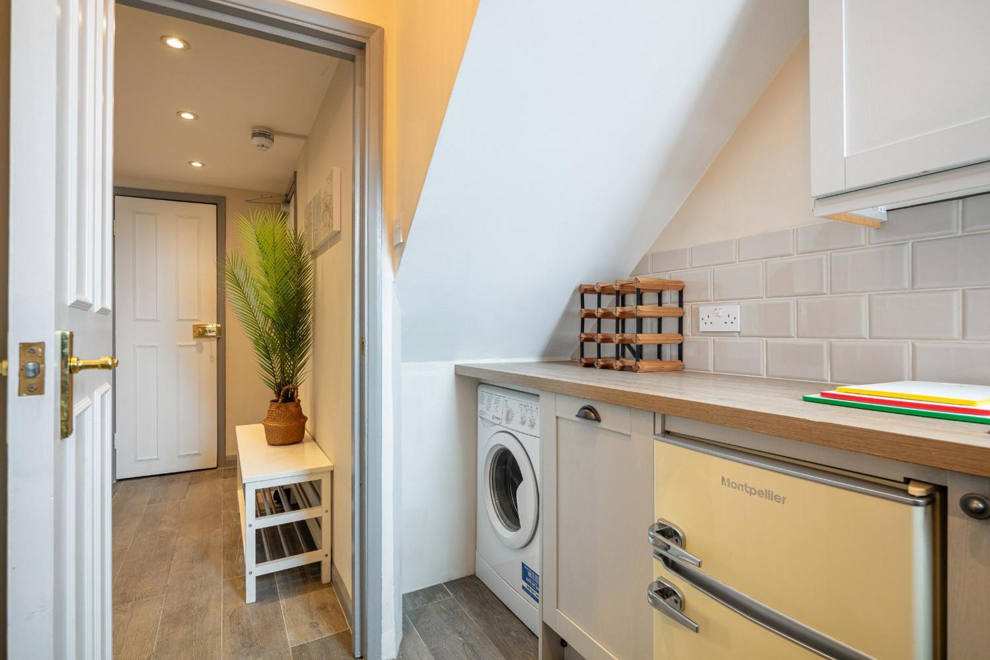 5A - Bright And Airy 2 Bedroom Apartment - Close To Central Лондон Екстериор снимка